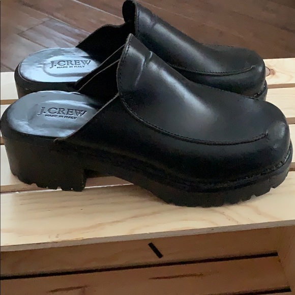 Shoes - Picture 2 of 5